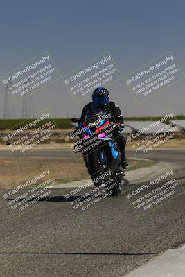 media/Oct-06-2025-2WTD (Mon) [[90522c3a0b]]/B Group/1220pm (Wheelie Bump)/